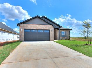 9300 NW 144th Pl, Yukon, OK 73099