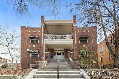 970 N Pearl St #A Photo 1