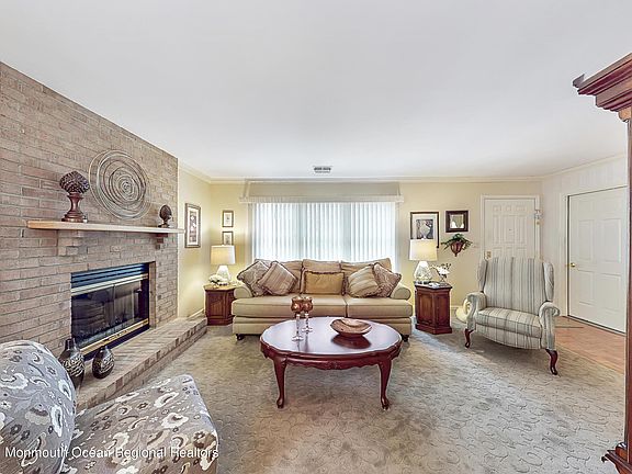 5th image of 1516 Quince Pl