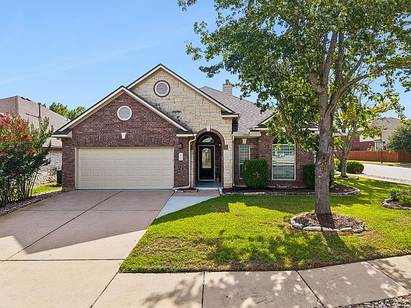 2nd image of 15232 Fernhill Dr