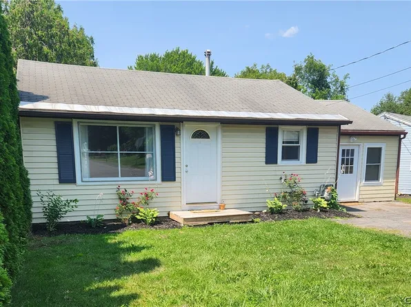 613 Webber Dr, Chittenango, NY 13037
