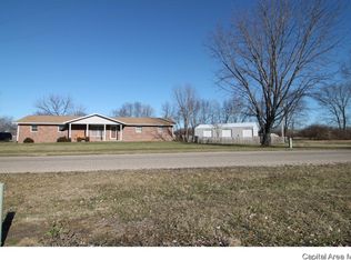 13080 Hickory Rd, Athens, IL 62613