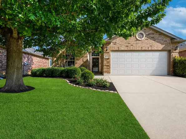2641 Chadwick Dr, Fort Worth, TX 76131
