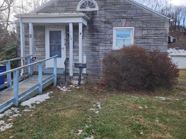 24 Wayne Ave, New Cumberland, PA 17070