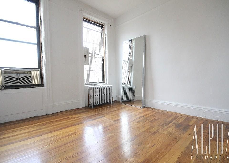 1st image of 240 E 2nd St APT 2D