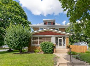403 2nd Ave NE, Waverly, IA 50677