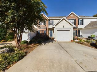 304 Misty Waters Ln, Jamestown, NC 27282