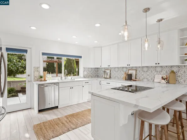 1965 Rancho Verde Cir E, Danville, CA 94526