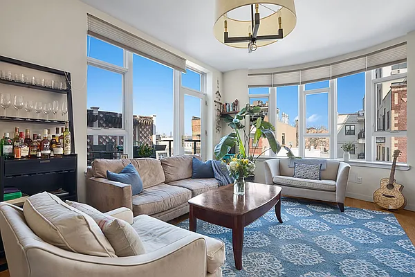 Sold by Compass | media 1