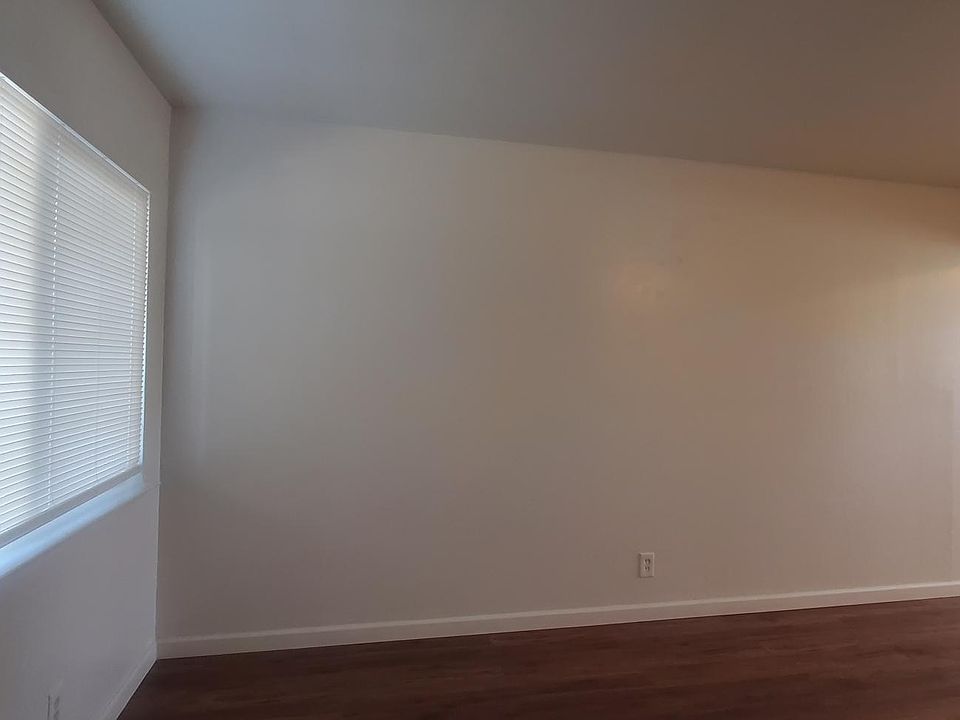 1st image of 2710 Kollmar Dr #17