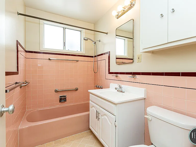 41 Dellbrook Ave — Photo 20
