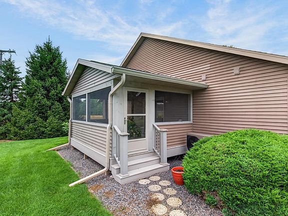 4th image of 1430 WHITROCK AVENUE