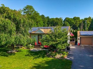 192 Maclachlan Rd, Amsterdam, NY 12010