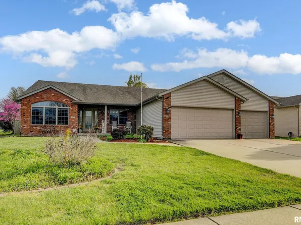 1408 Sequoia Dr, Chatham, IL 62629