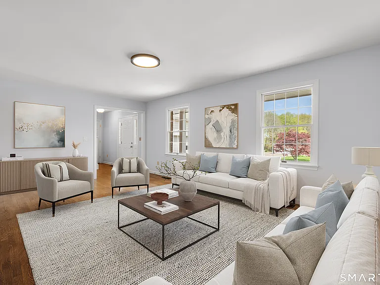 12 Westwood Pl — Photo 3