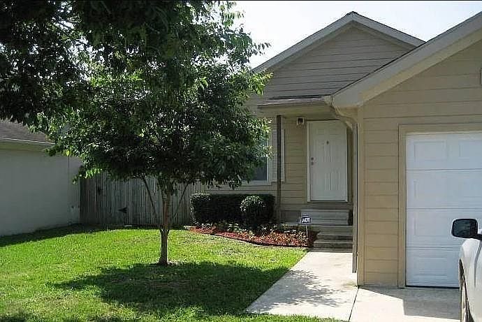 1st image of 11702 Greenglen Dr
