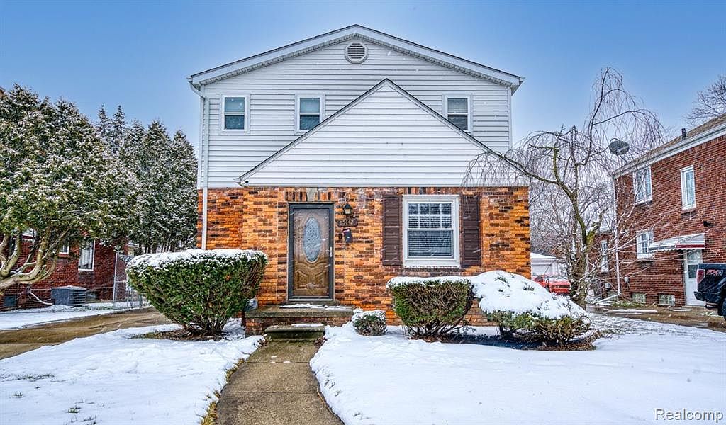 15142 Camden Ave, Eastpointe, MI 48021 Zillow
