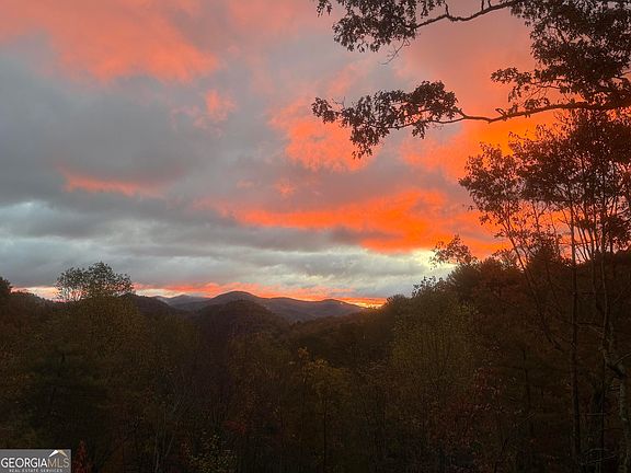 4th image of 44 Cessna Ln