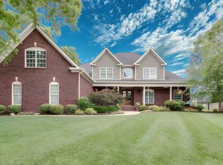 1910 Baskinbrook Ct, Murfreesboro, TN 37130