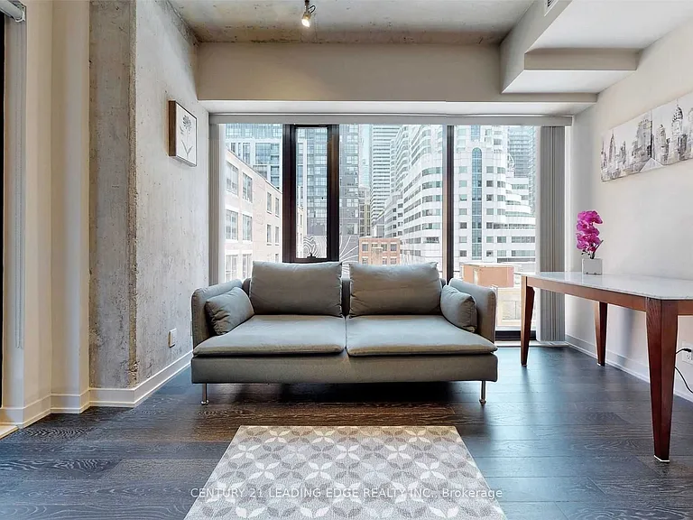 11 Charlotte St #308 — Photo 9
