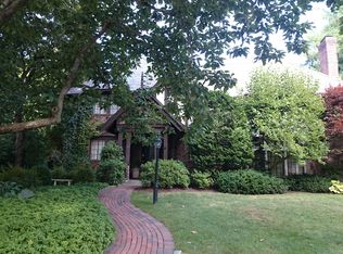 112 Monadnock Rd, Newton, MA 02467