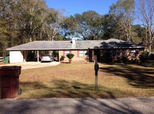 312 Pine Ave W, Satsuma, AL 36572