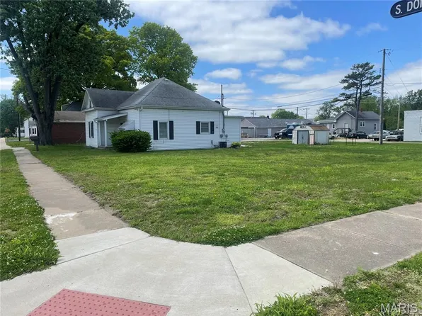 105 N Donk Ave, Maryville, IL 62062