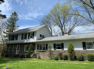 75 Knight Rd, Vestal, NY 13850