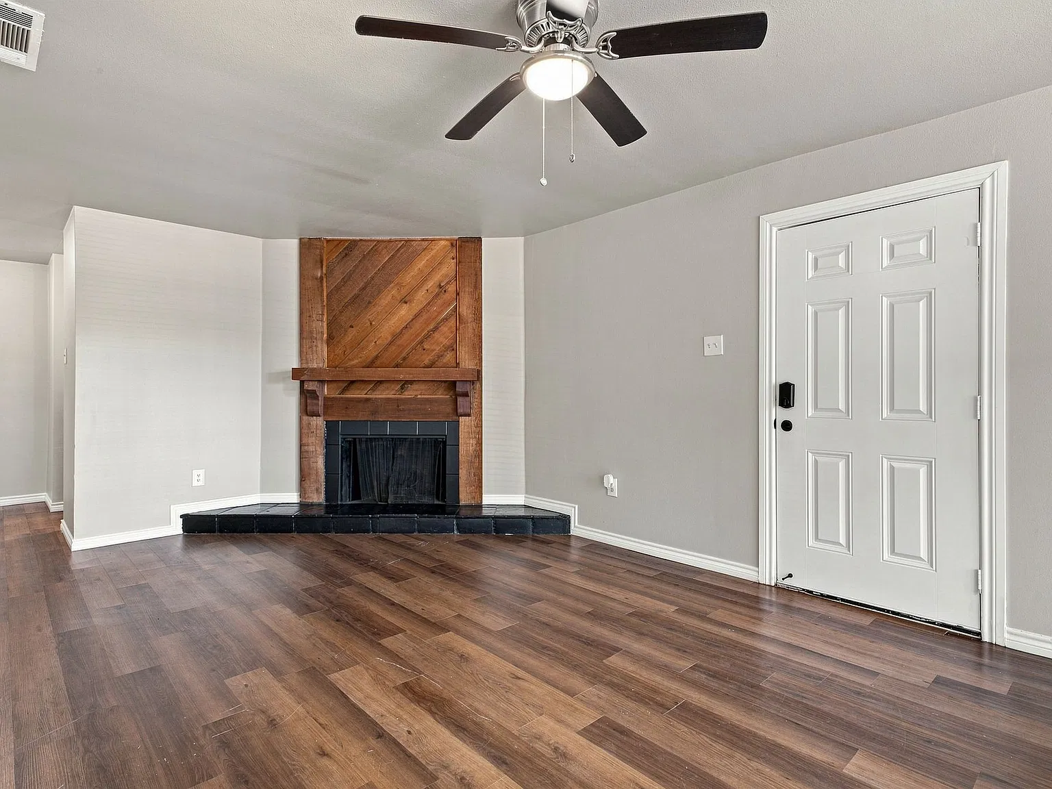 1 bed, 730 sqft, $1,100 — Photo 4