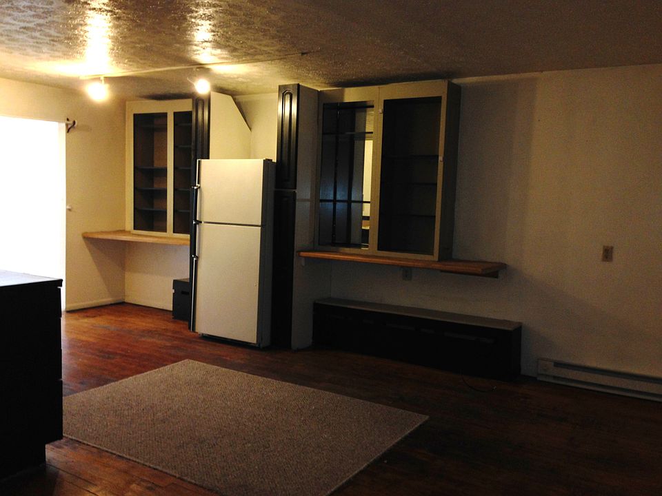 572 W Tuscarawas Ave Barberton OH Zillow