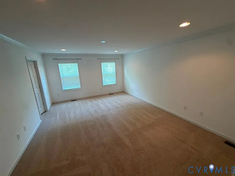11403 Hayloft Ln — Photo 13