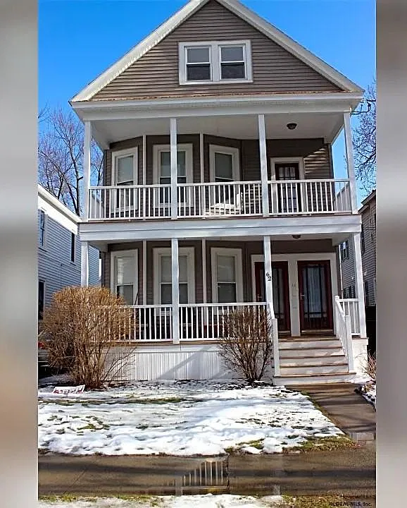 62 Forest Ave #2