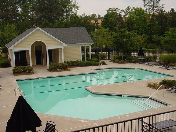 Private Pool in Gated Community