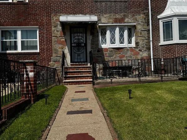 7909 Williams Ave, Philadelphia, PA 19150