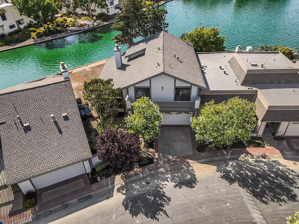 1st image of 975 Pizarro Ln