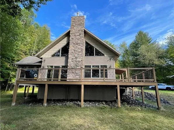 65895 Troutdale Road, Iron River, WI 54847