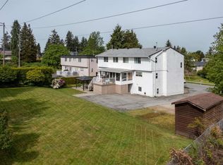 14032 Kalmar Rd, Surrey, BC V3R 7E9