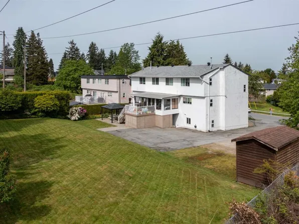 14030 Kalmar Rd, Surrey, BC V3R 7E9