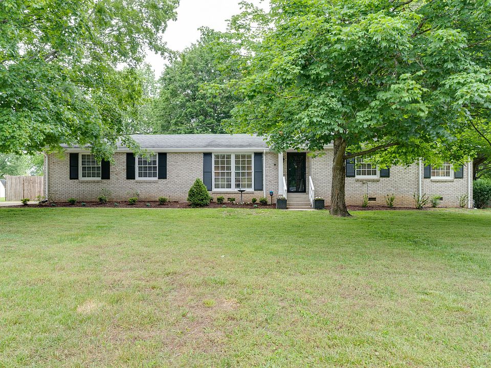 1st image of 163 Berrywood Dr
