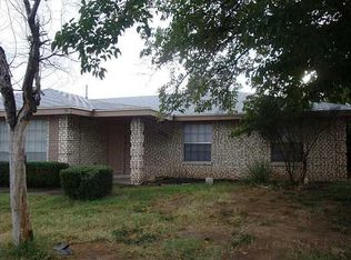 19011 Darrington Rd, Horizon City, TX 79928