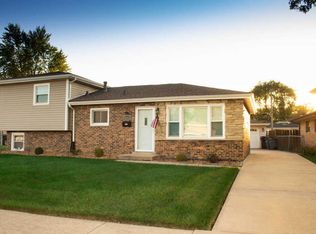 16416 Roy St, Oak Forest, IL