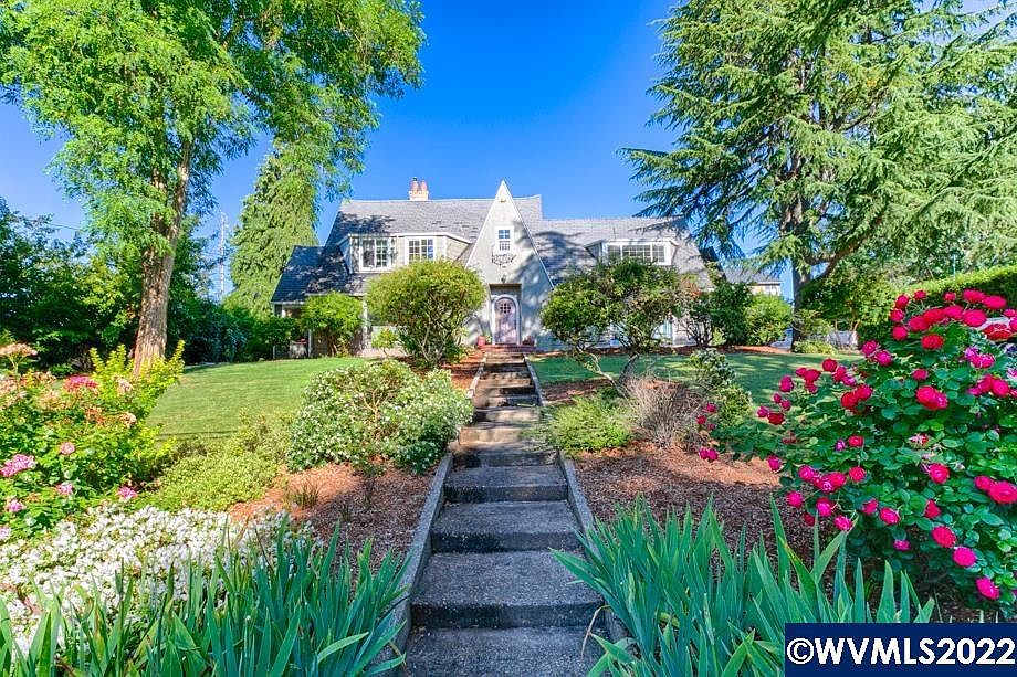 1st image of 549 Kingwood Dr NW