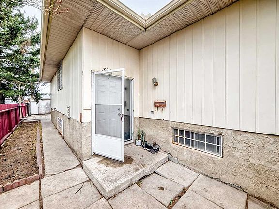 5th image of 3341 E Doverthorn Rd SE