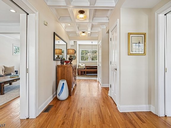 3rd image of 61 TULIP STREET