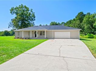 9451 Three Notch Rd, Theodore, AL 36582