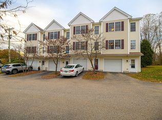 8 Magnolia Dr #8, Dover, NH 03820