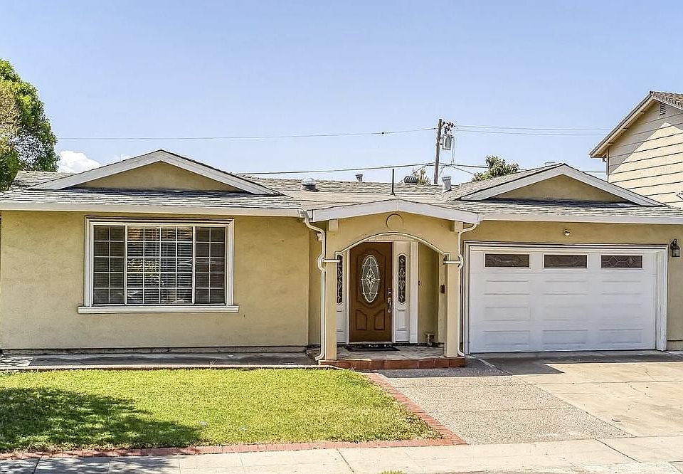 1st image of 2133 Carobwood Ln