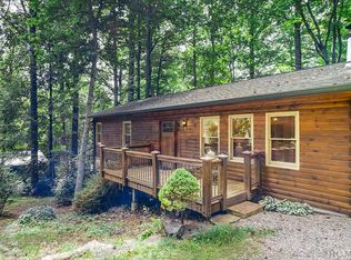 100 Wyanoak Rd, Highlands, NC 28741