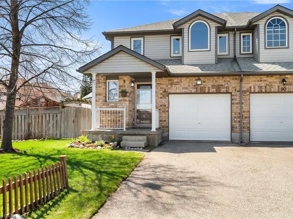 92 Snowdrop Cres, Kitchener, ON N2E 4G6
