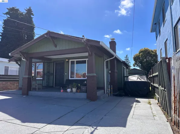 2474 Seminary Ave, Oakland, CA 94605